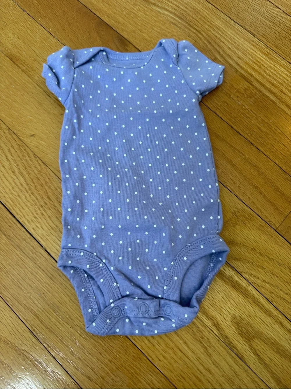 Carter's Pastel Bodysuits. Newborn, set of 5.
